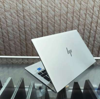 Hp EliteBook 830 G8 i5 11Th génération image 4