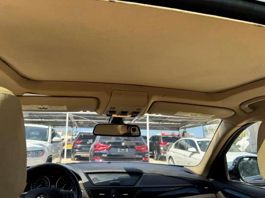 BMW X1 image 11
