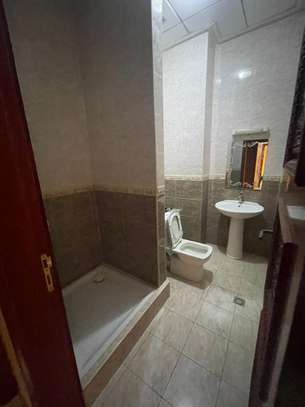 APPARTEMENT  CHAMBRE SALON A NGAPAROU image 4