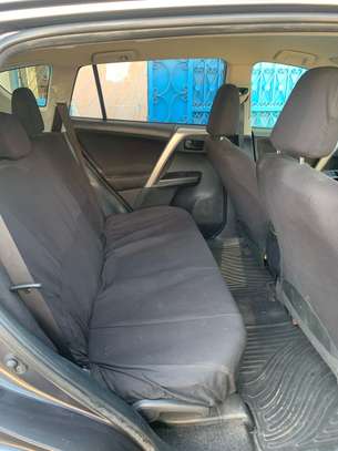 Toyota rav 4 Anne 2018 image 5