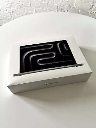 MACBOOK PRO M4 PRO 14 POUCES image 2