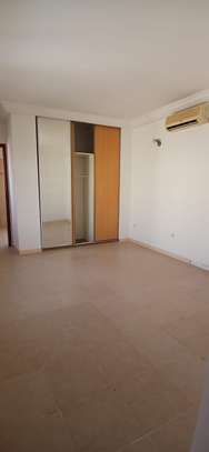 TRES BELLE VILLA A LOUER image 10