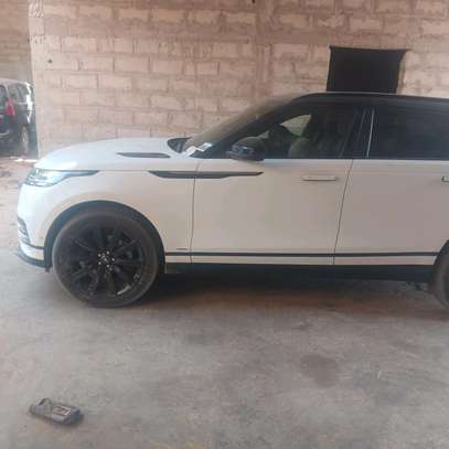 range-rover velar 2018 image 2
