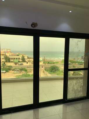 Luxueux appartement f4 sis au virage avec vue sur mer image 12