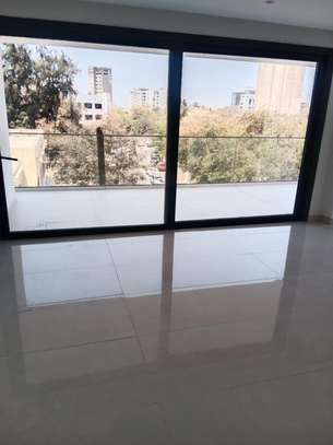 APPARTEMENT A LOUER AU PLATEAU image 5