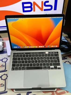 MacBook Pro Touch Bar 2020 Puce M1 13.3 Pouce image 3