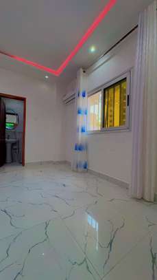 Somptueux Villa F5 avec piscine à louer au virage image 5