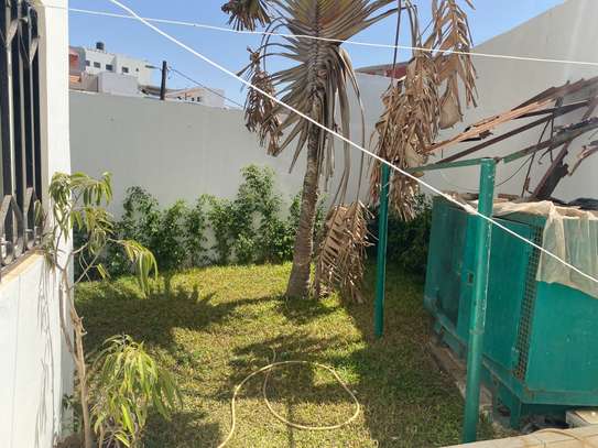 VILLA R+2 AUX ALMADIES NGOR WASSIYA image 4