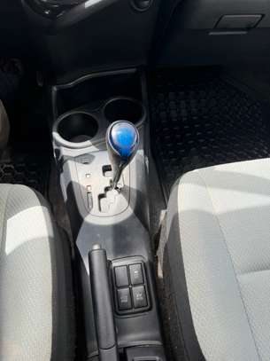 Toyota Prius hybride 2017 image 3