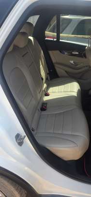 Mercedes-Benz GLC 300 4MATIC année 2016 image 7