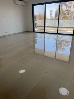Bel appartement standing F4 à louer à Mermoz image 2