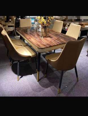 Table à manger image 3
