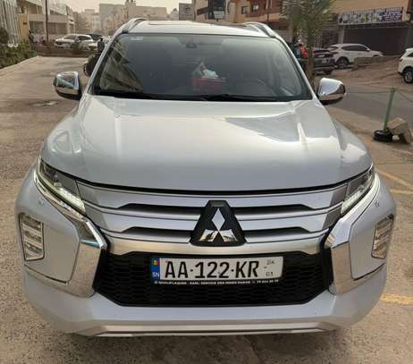 Mitsubishi Pajero 2022 image 1