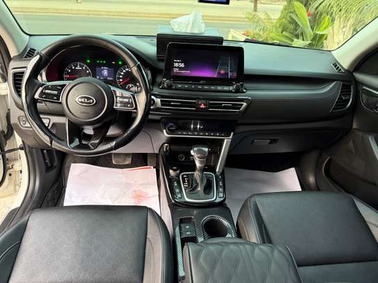 Kia SELTOS image 10