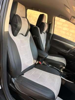 🔘 : MITSUBISHI 🔘 Modèle : OUTLANDER 🔘 Année : 2018 🔘 image 8