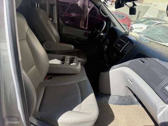 Hyundai starex 2016 gasoil automatique image 5