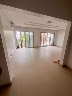 Apt F4 très lumineux à Ngor Almadies image 3