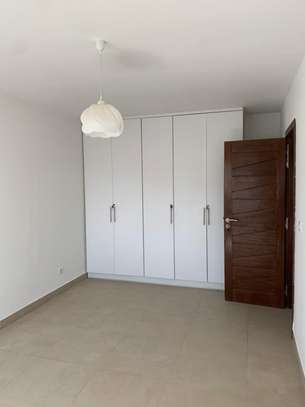 Appartement F4 à louer à Fann Résidence image 14