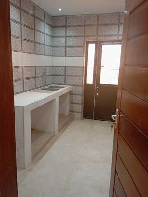 À louer  mini studio – Sicap Keur Massar image 8