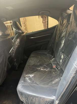 toyota camry 2021 image 5