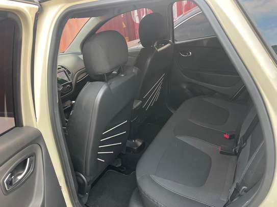 RENAULT QM3 CAPTURE  2016 image 7