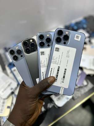 iPhone 12 simple 64 giga et iPhone 12 128 giga image 2