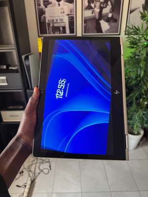 Ordinateur Hp x360 i7 7th / ssd 512 image 2
