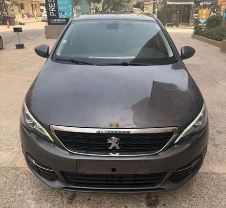 Peugeot 308 2018 image 1