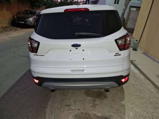 Ford Escape 2017 image 2