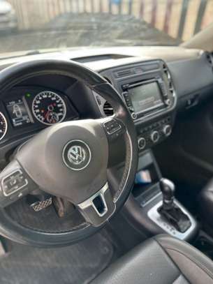 Volkswagen Tiguan 2015 image 10