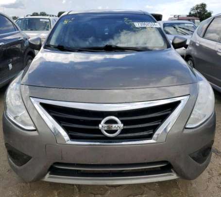 Nissan versa S 2017 1.6l image 1