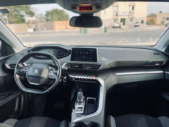 Peugeot 3008 / 2020 image 12