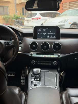 KIA STINGER 2017 image 11