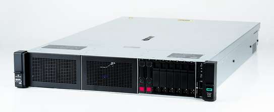 HP DL380P GEN8 image 2