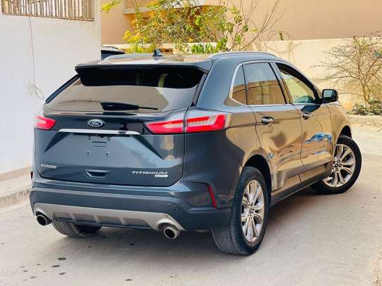 Ford Edge Titanium 2020 image 8