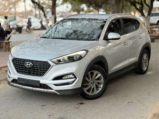 Hyundai tucson 2017 image 8