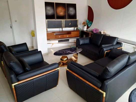 Salon 7 places en croûte de cuir Confort & Élégance image 1