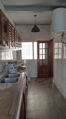 APPARTEMENT A LOUER CITE MBACKIOU FAYE MAMELLES OUAKAM image 4