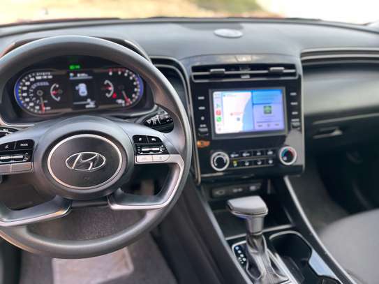 HYUNDAI TUCSON 2022 image 9