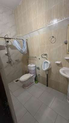 APPARTEMENT SPACIEUX F3 VIDE- A LOUER image 7