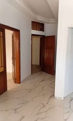 Appartement F3 à louer aux hlm grand medine image 2