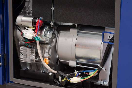 Ford FDT10200SE générateur diesel mobile 7900W 380V 230V image 3