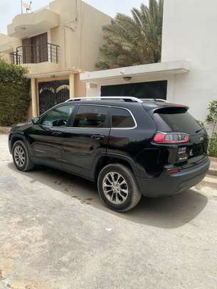 Jeep cherokee latitude image 5