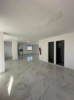 PLATEAUX DE BUREAUX à LOUER SUR LA VDN image 6