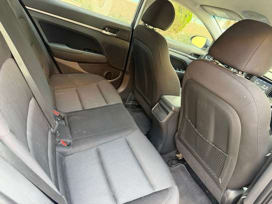 Hyundai Elantra 2017 image 7