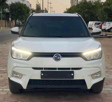 Ssangyong tivoli  2016 image 1