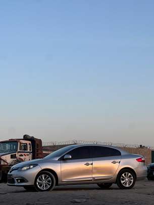 Renault SM3  2016 image 4