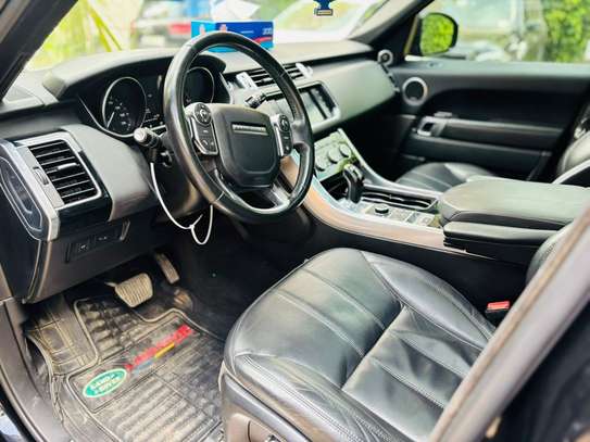 Land ROVER RANGE SPORT 2016 image 8