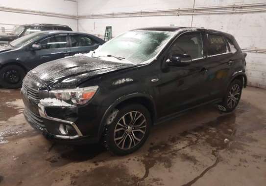 MITSUBISHI OUTLANDER SPORT sous douane image 2