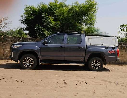 A vendre Pick-up 4X4 Foton tunland G7 Elite image 1